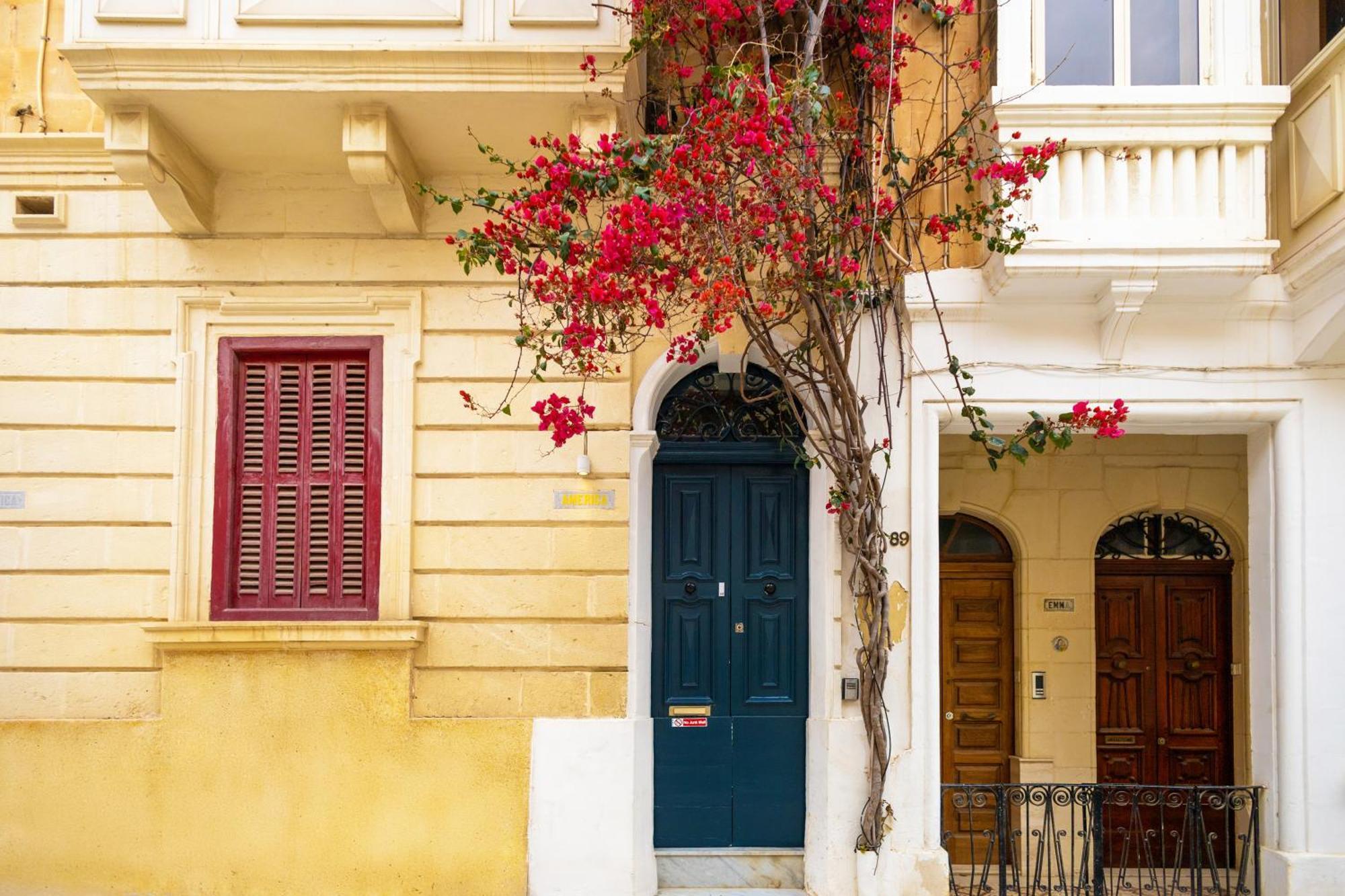 Quiet Ensuite Budget Twin Room Sliema Luaran gambar