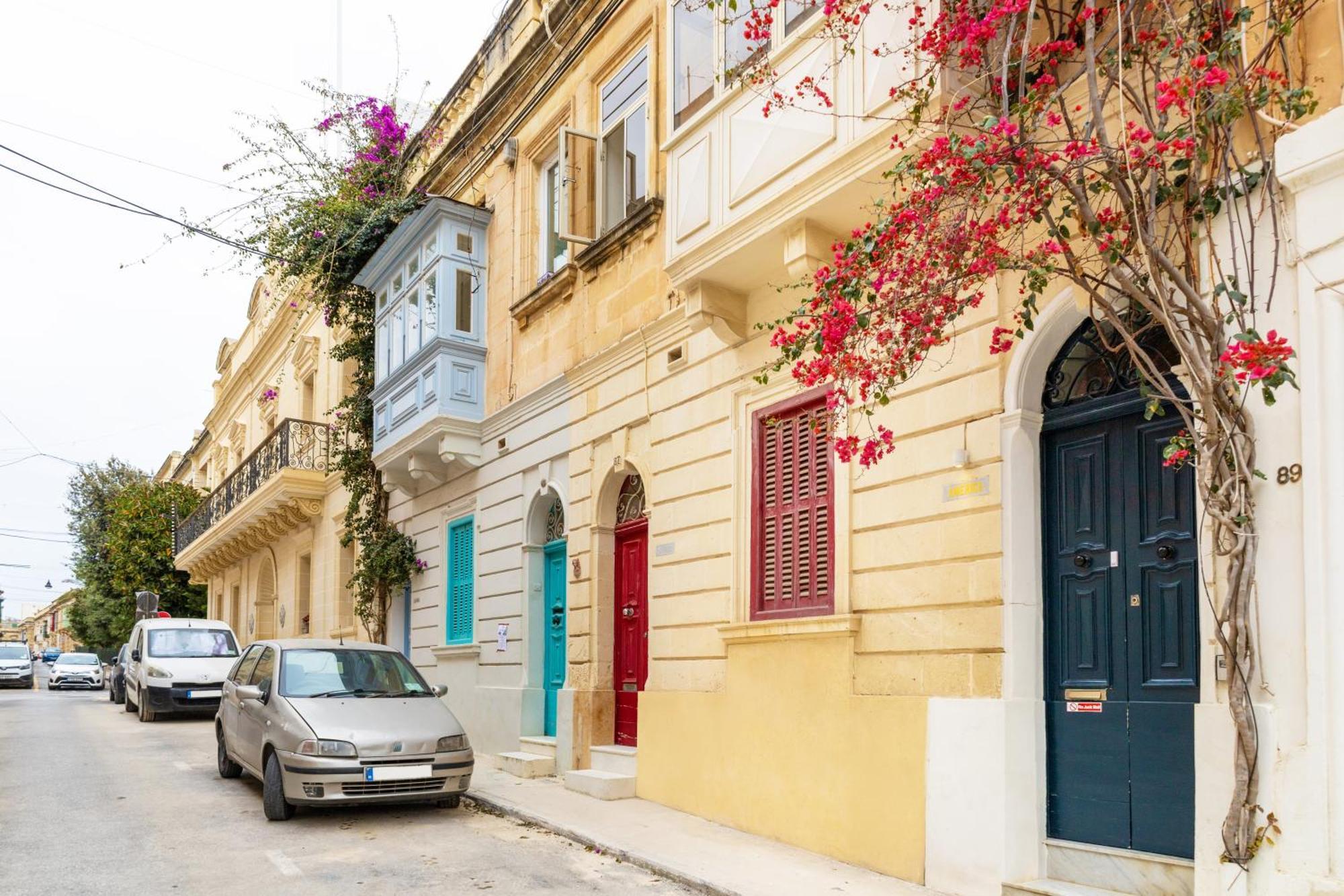Quiet Ensuite Budget Twin Room Sliema Luaran gambar